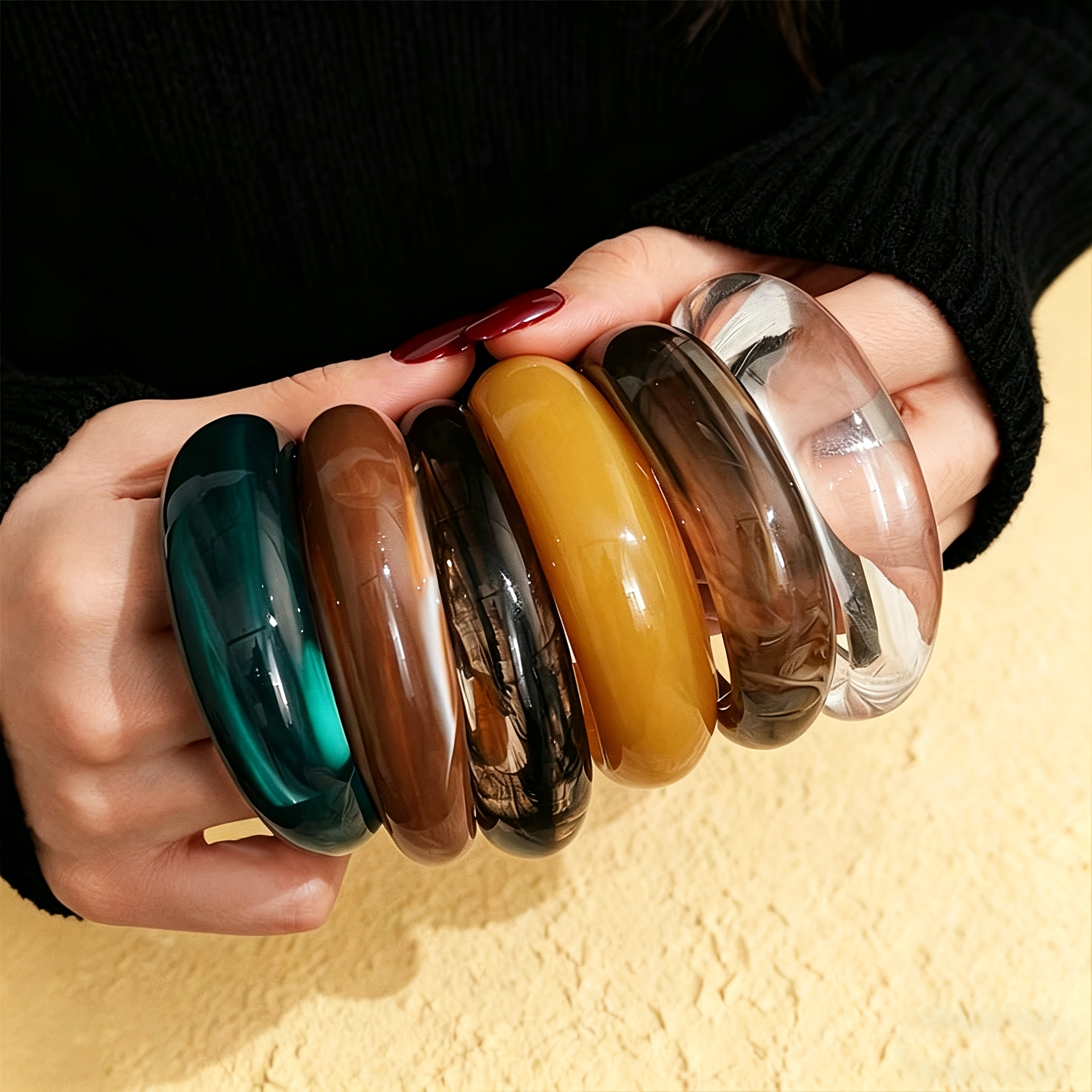Vintage Resin Open Cuff Bangle for Women, Retro Style
